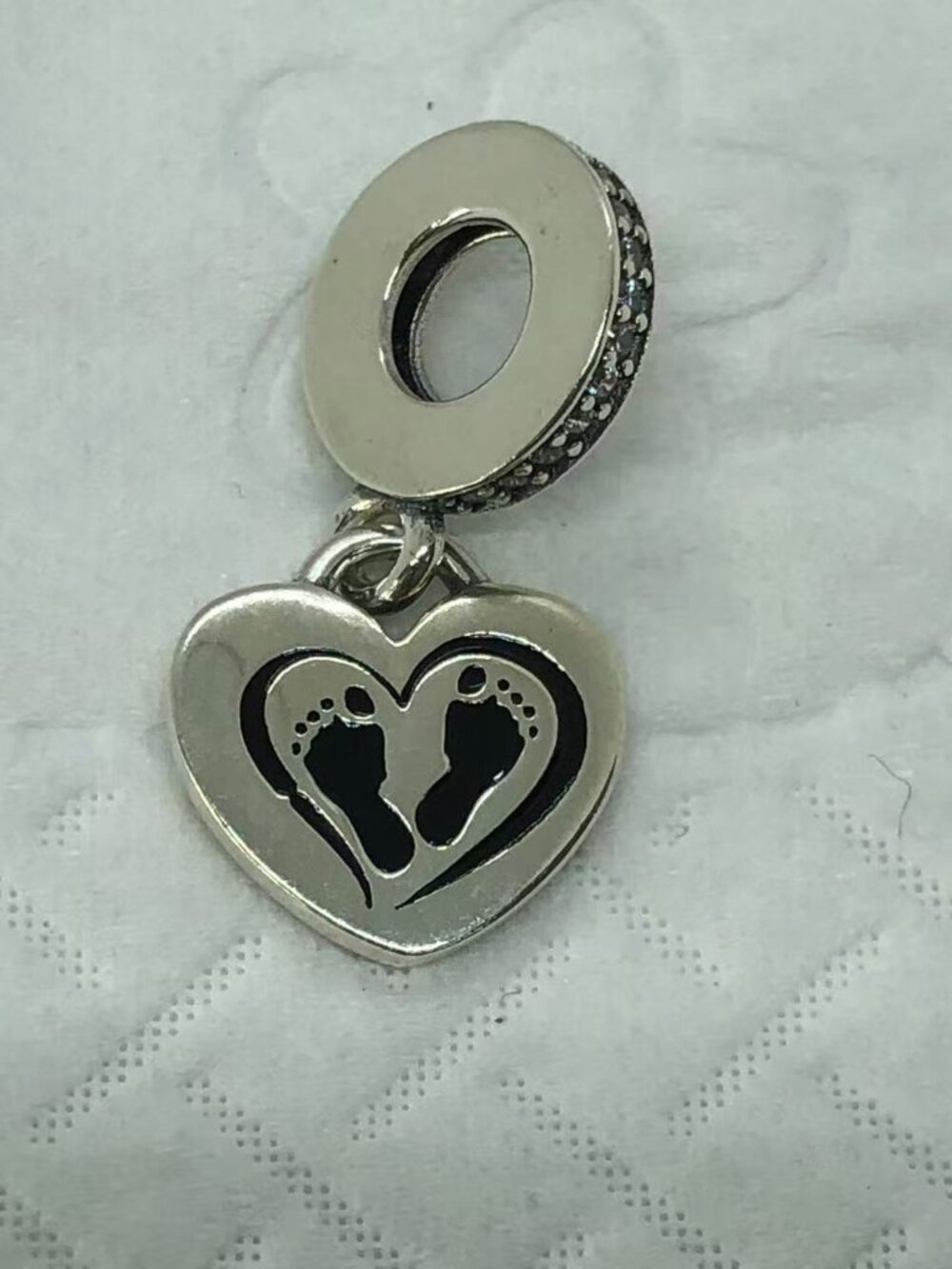 ✨ ✨Pandora Footprint Dangle Charm